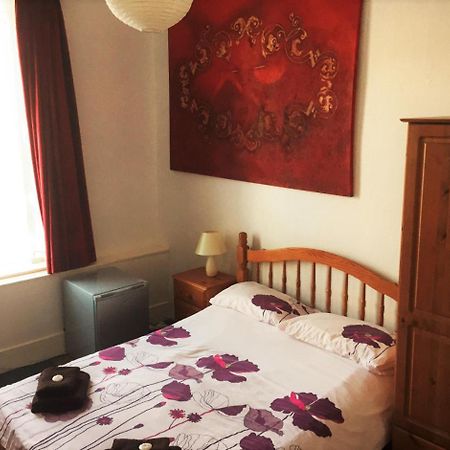 Antrim Guest House Aberdeen Esterno foto